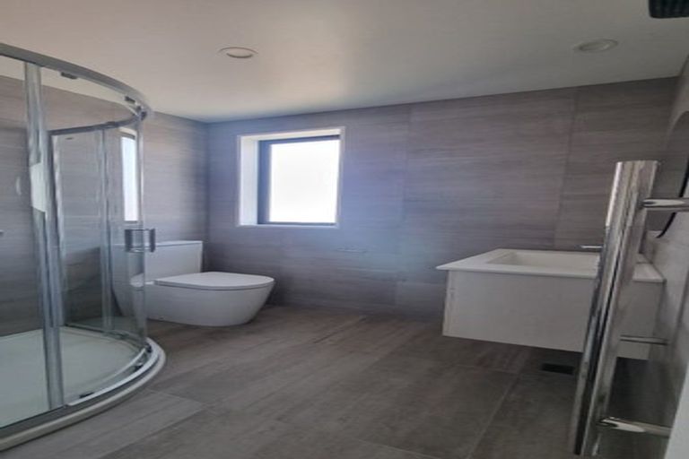 Photo of property in 11 Halliwell Avenue, Papanui, Christchurch, 8052