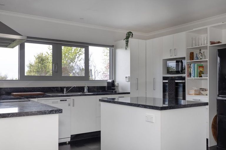 Photo of property in 22 Oakham Street, Hampden, 9410