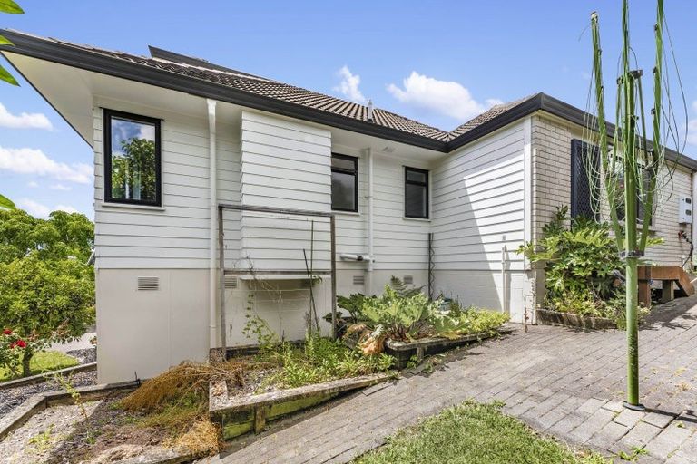 Photo of property in 87 Glenvar Road, Torbay, Auckland, 0630