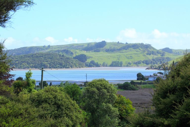 Photo of property in 44a Cross Street, Raglan, 3225