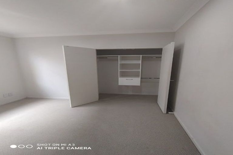 Photo of property in 48 Helianthus Avenue, Flat Bush, Auckland, 2019