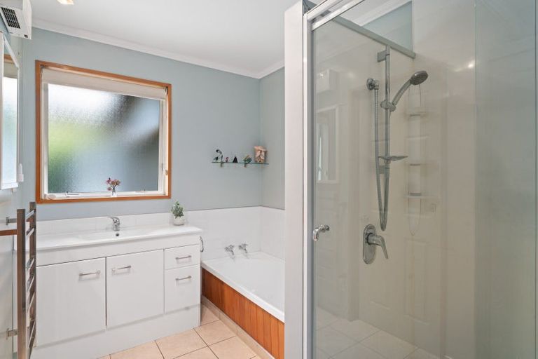 Photo of property in 1 Totara Terrace, Wanaka, 9305