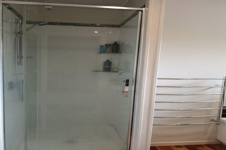Photo of property in 2 Carrington Avenue, Hillcrest, Hamilton, 3216