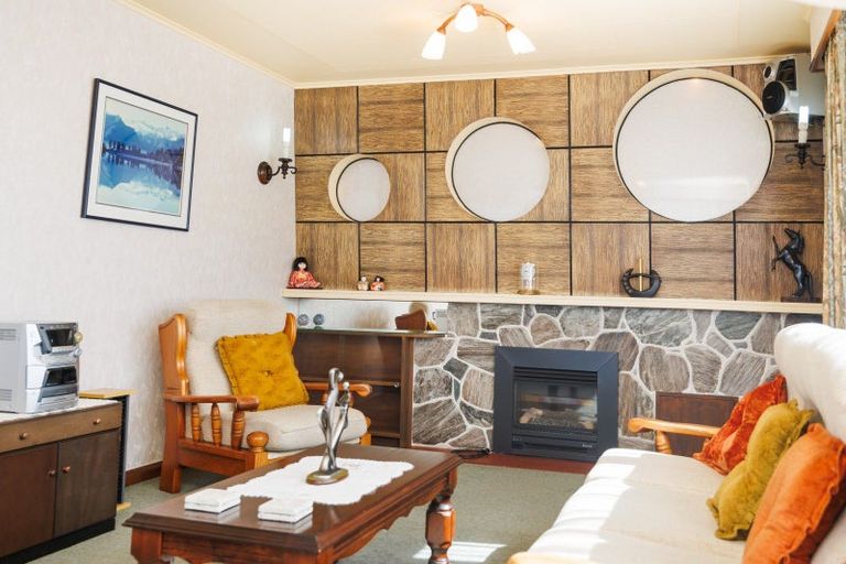 Photo of property in 24 Lancaster Street, Highbury, Palmerston North, 4412