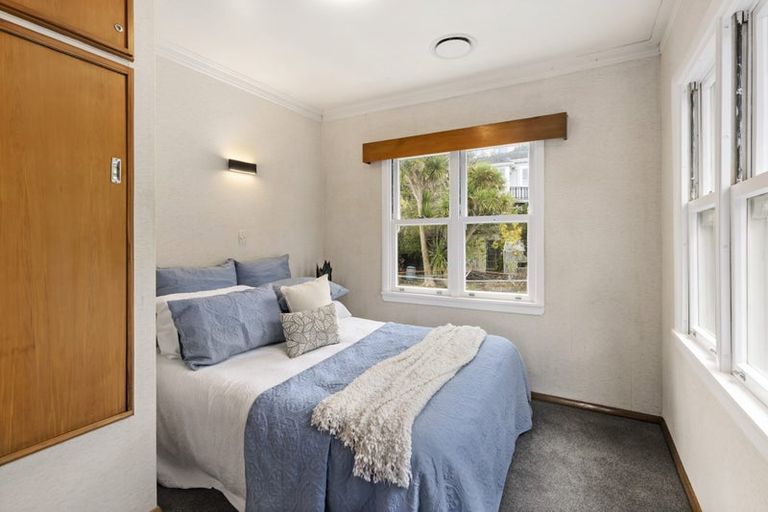 Photo of property in 54 Beauchamp Street, Karori, Wellington, 6012