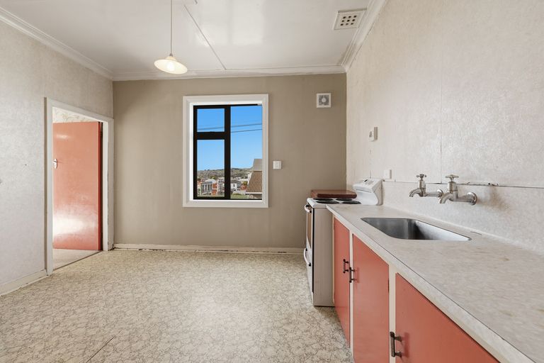 Photo of property in 363 South Road, Caversham, Dunedin, 9012