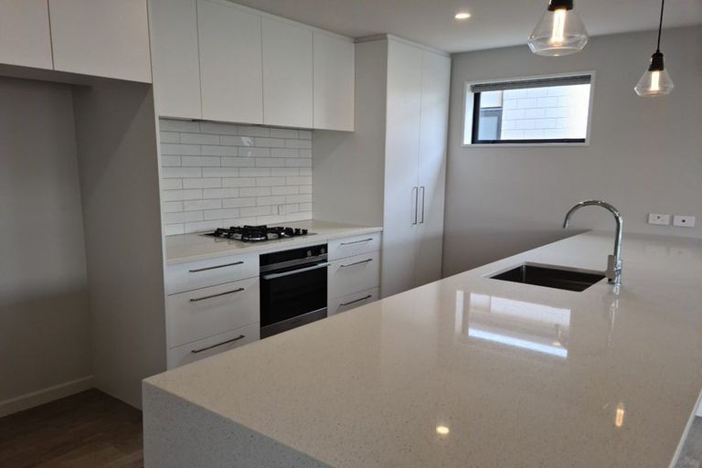 Photo of property in 10 Lussa Close, Broomfield, Christchurch, 8042