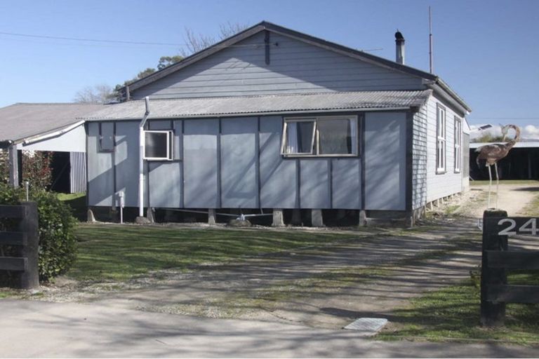 Photo of property in 24 Wilkin Street, Rotherham, 7379