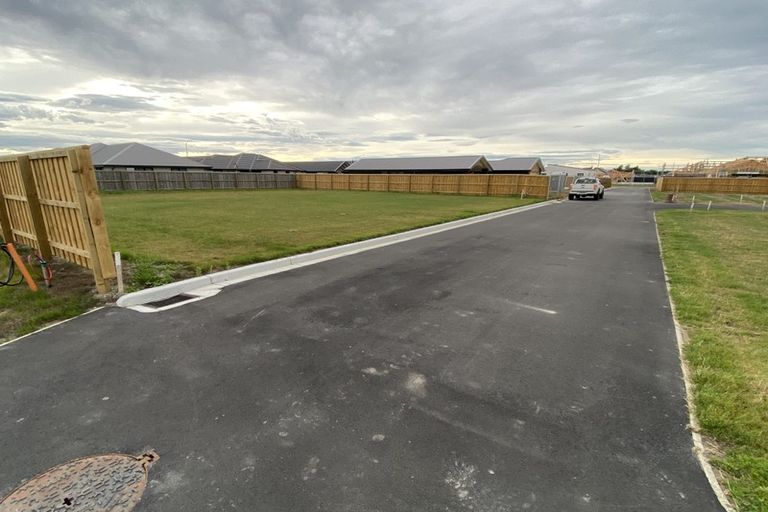 Photo of property in 4 Page Place, Rangiora, 7400