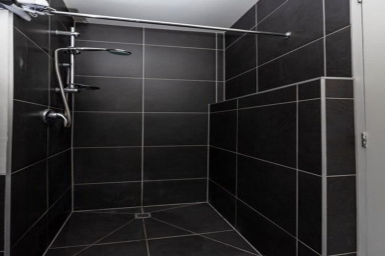 Photo of property in 2 Flaxwood Lane, Waltham, Christchurch, 8023