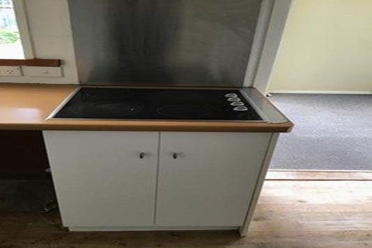 Photo of property in 63 Puriri Road, Waikanae, 5036