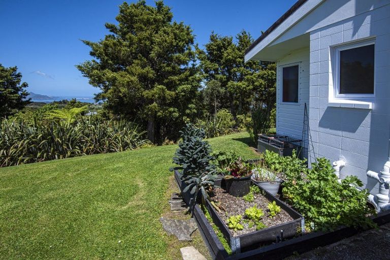 Photo of property in 96 Franklin Road, Parua Bay, 0192