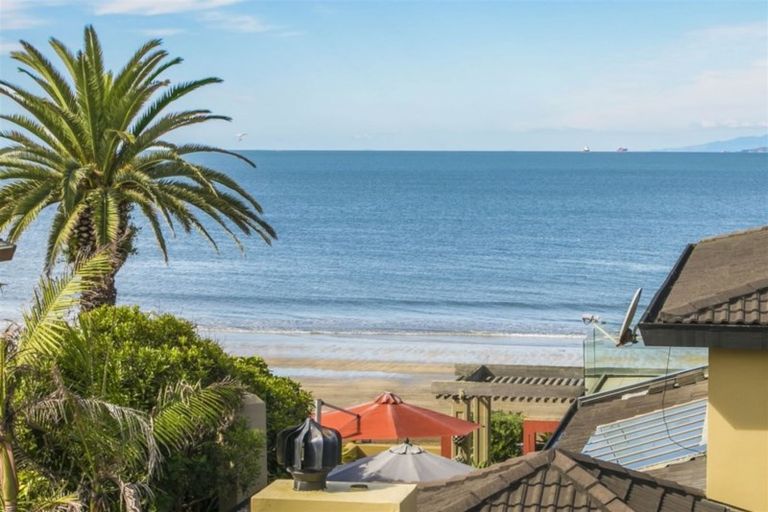 Photo of property in 5a Craig Road, Milford, Auckland, 0620