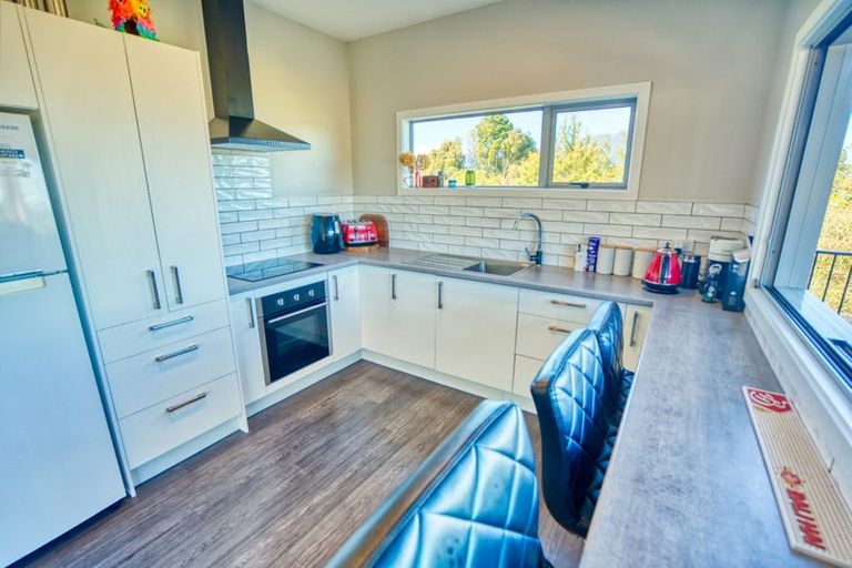 Photo of property in 2187 Arnold Valley Road, Moana, 7872