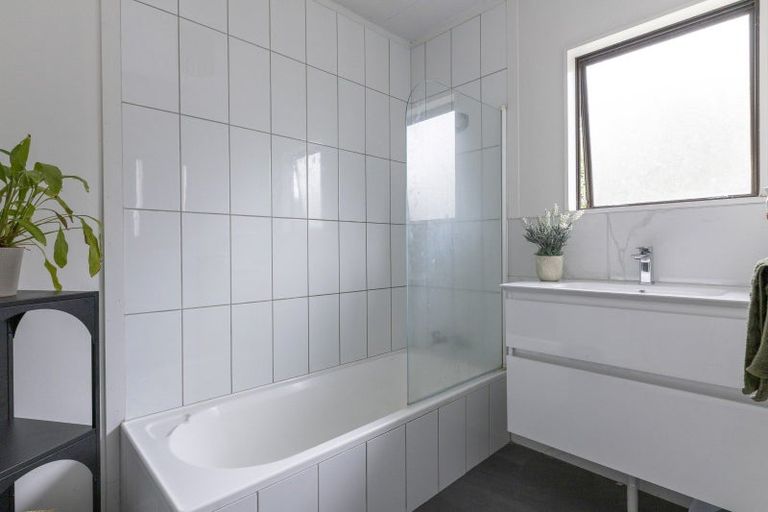 Photo of property in 99 Arthur Crescent, Hilltop, Taupo, 3330