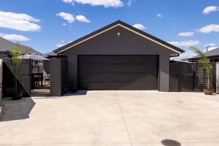 Photo of property in 6 Warlock Way, Papamoa, 3118