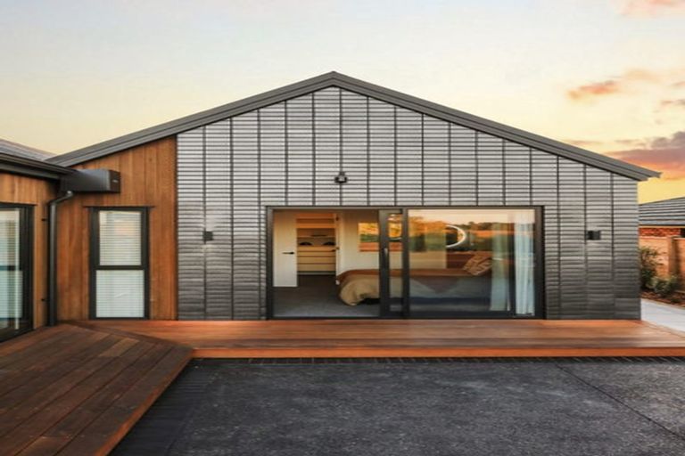 Photo of property in 25 Oralee Terrace, Peacocke, Hamilton, 3206