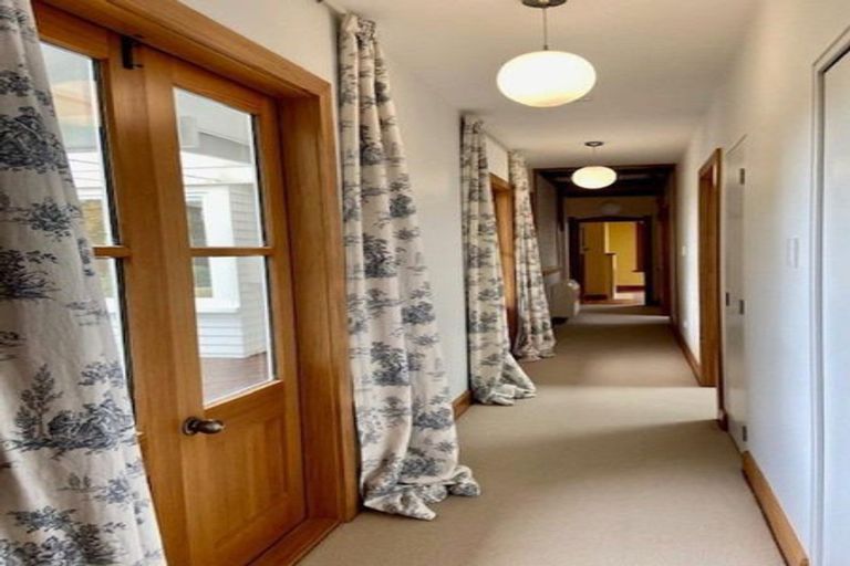 Photo of property in 6 Endeavour Street, Nelson South, Nelson, 7010