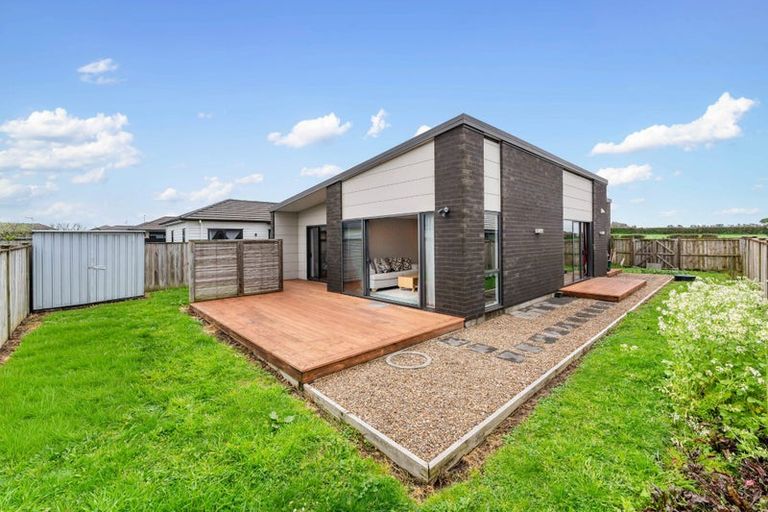 Photo of property in 6 Maxwell Road, Pukekohe, 2120