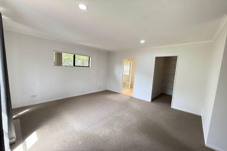 Photo of property in 311 Chapel Road, Flat Bush, Auckland, 2016