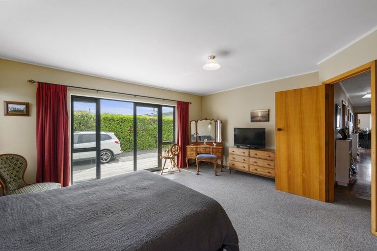 Photo of property in 202 Whirinaki Road, Eskdale, Napier, 4182