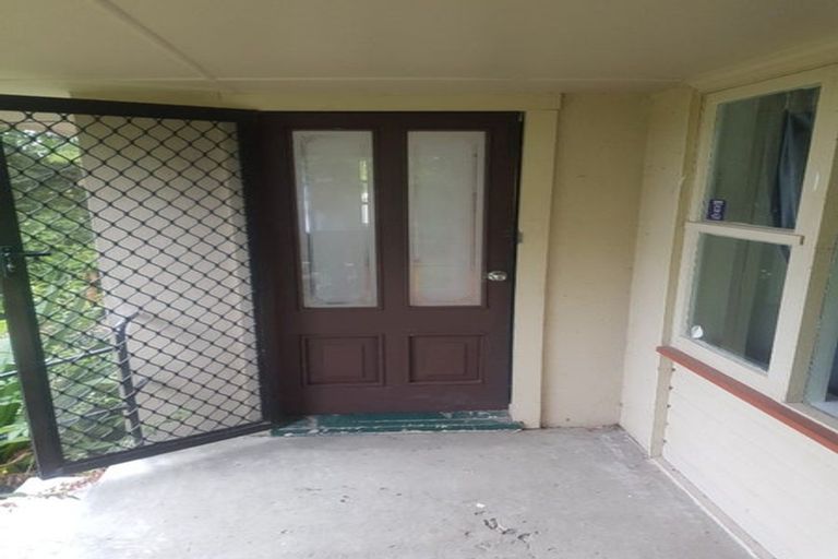 Photo of property in 39 Bayview Road, Browns Bay, Auckland, 0630