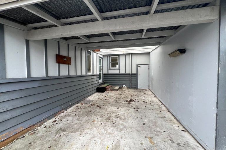 Photo of property in 67 Chelwood Street, Takaro, Palmerston North, 4412