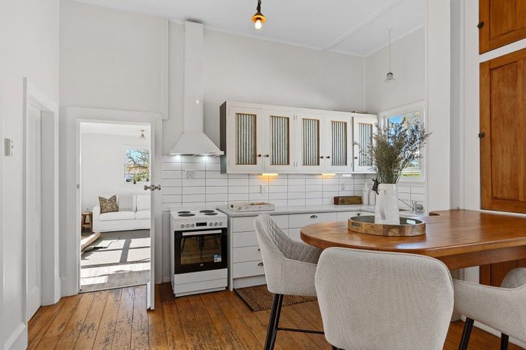 Photo of property in 28 Cameron Street, Ashburton, 7700