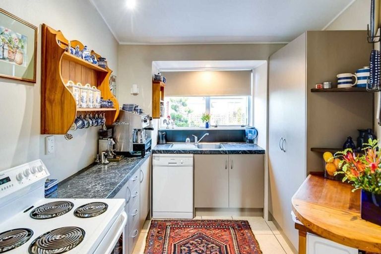 Photo of property in 911 Nelson Street North, Mahora, Hastings, 4120