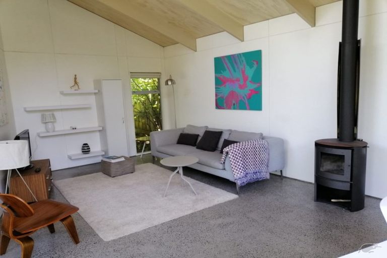 Photo of property in 52 Hine Street, New Plymouth, 4310