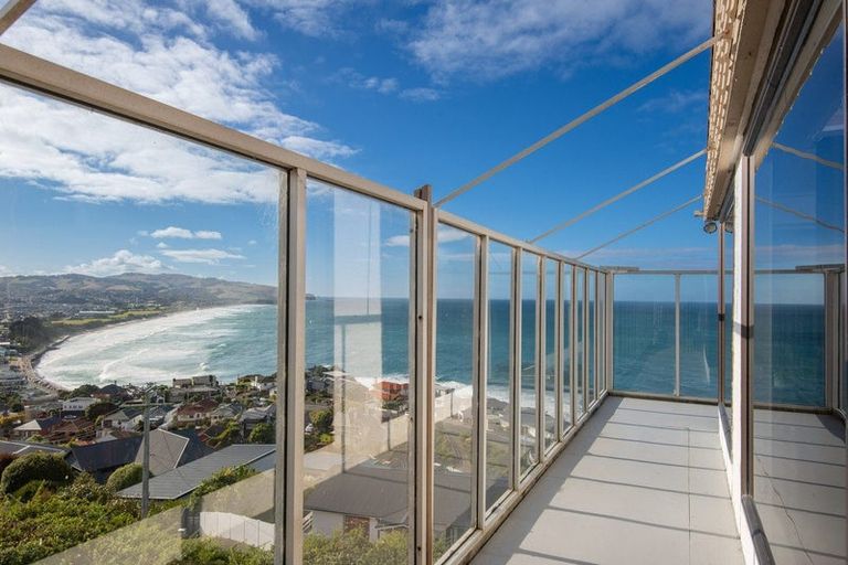 Photo of property in 107 Cliffs Road, Saint Clair, Dunedin, 9012