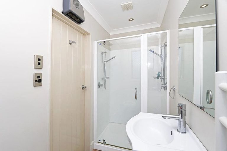 Photo of property in 340 South Road, Hawera, 4610