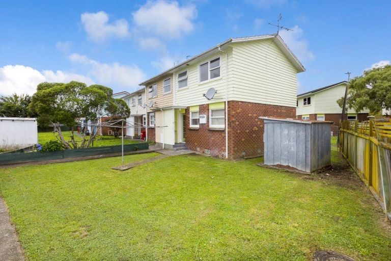 Photo of property in Shakespeare Flats, 8/48 Merton Street, Trentham, Upper Hutt, 5018