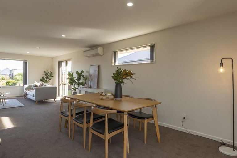 Photo of property in 73 Rannoch Drive, Broomfield, Christchurch, 8042