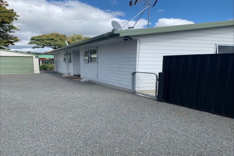 Photo of property in 2/34 Marshall Street, Woolston, Christchurch, 8023