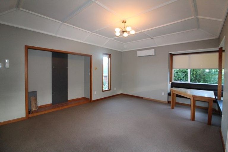 Photo of property in 10 Broomlea Street, Wakari, Dunedin, 9010