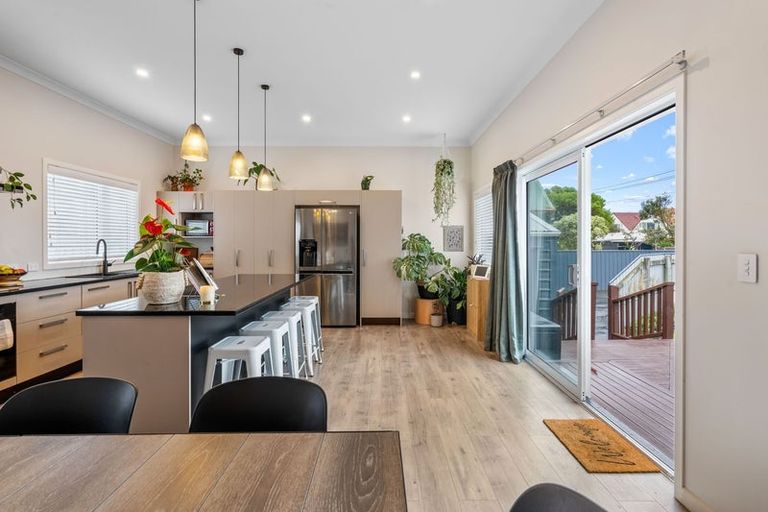 Photo of property in 88 Victoria Road, Saint Kilda, Dunedin, 9012
