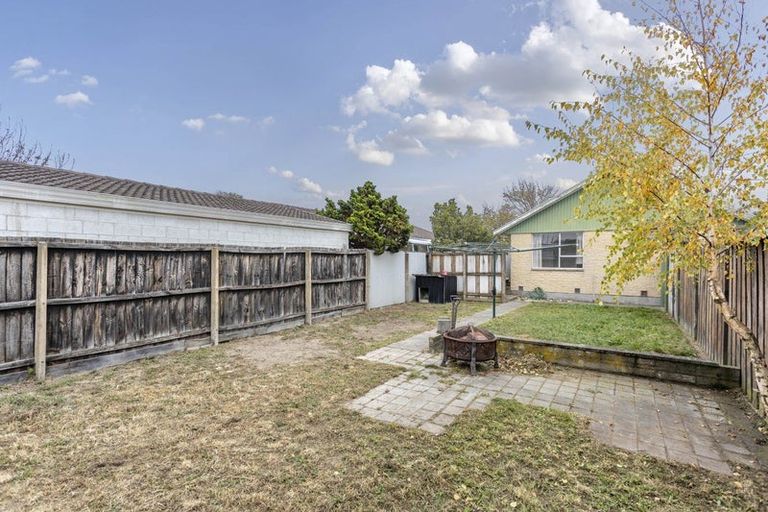 Photo of property in 14 Ashwood Street, Parklands, Christchurch, 8083