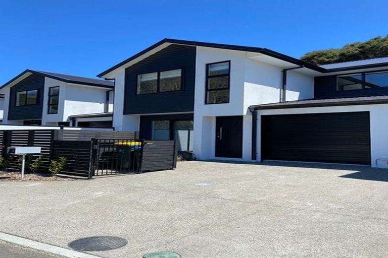 Photo of property in 54 Martingale Drive, Whitby, Porirua, 5024