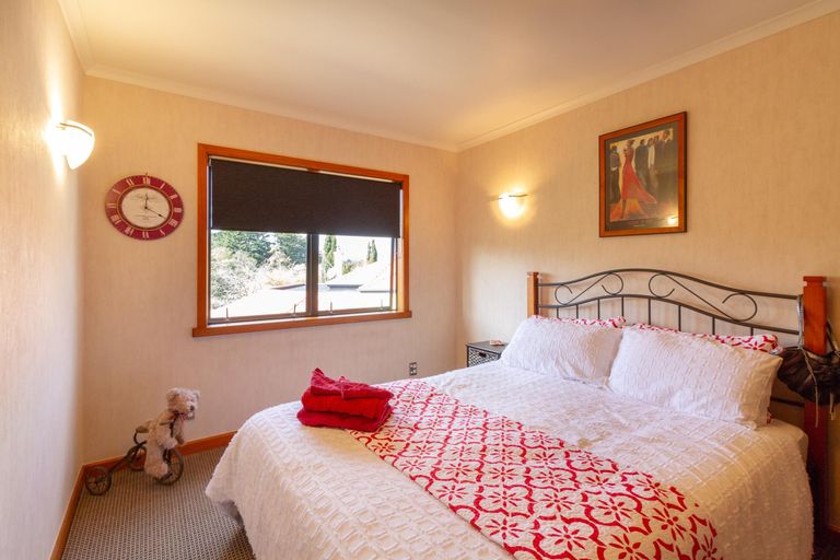 Photo of property in 55 Racecourse Road, Awapuni, Palmerston North, 4412