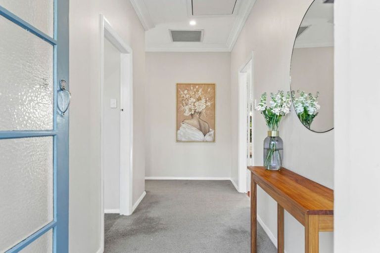 Photo of property in 1 Smart Terrace, Saint Johns Hill, Whanganui, 4500