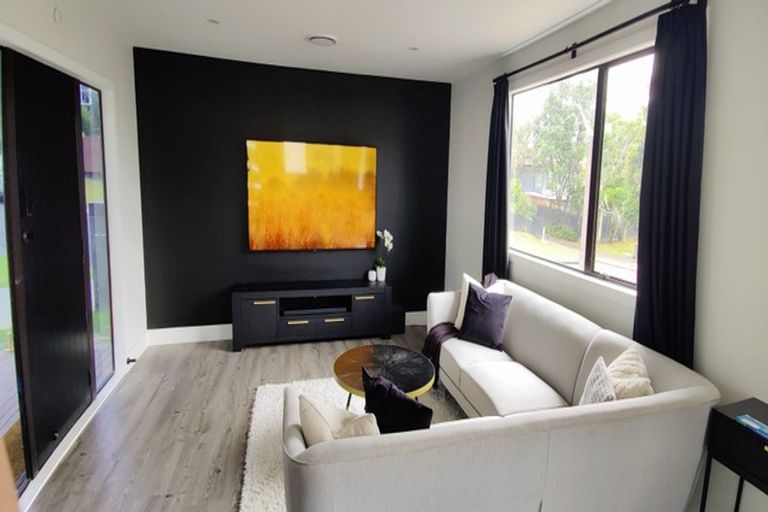 Photo of property in 95 Keegan Drive, Massey, Auckland, 0614