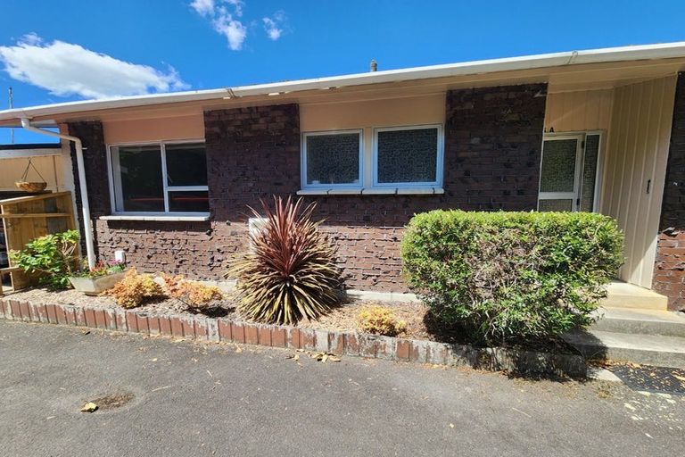 Photo of property in 8a Taiporutu Place, Springfield, Rotorua, 3015