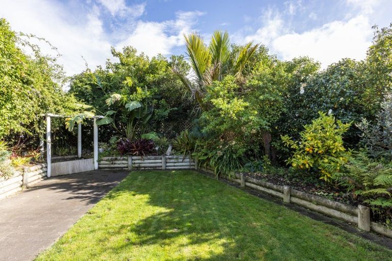 Photo of property in 58 Churchill Drive, Taradale, Napier, 4112