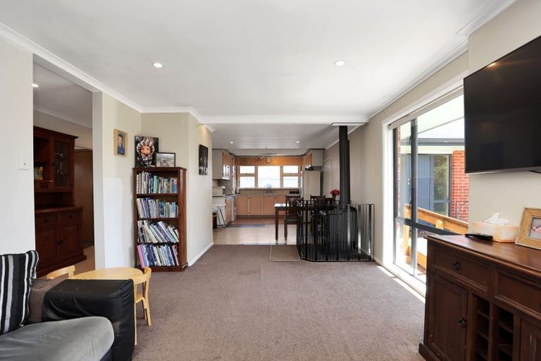 Photo of property in 64 Mcmurdo Street, Tinwald, Ashburton, 7700