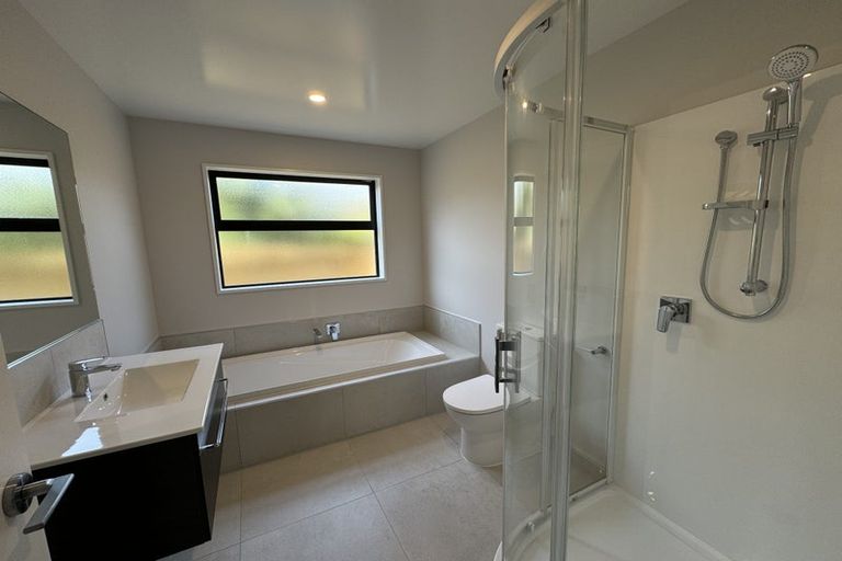 Photo of property in 95a Rattray Street, Riccarton, Christchurch, 8041