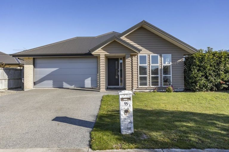 Photo of property in 15 Brockelbank Drive, Kaiapoi, 7630