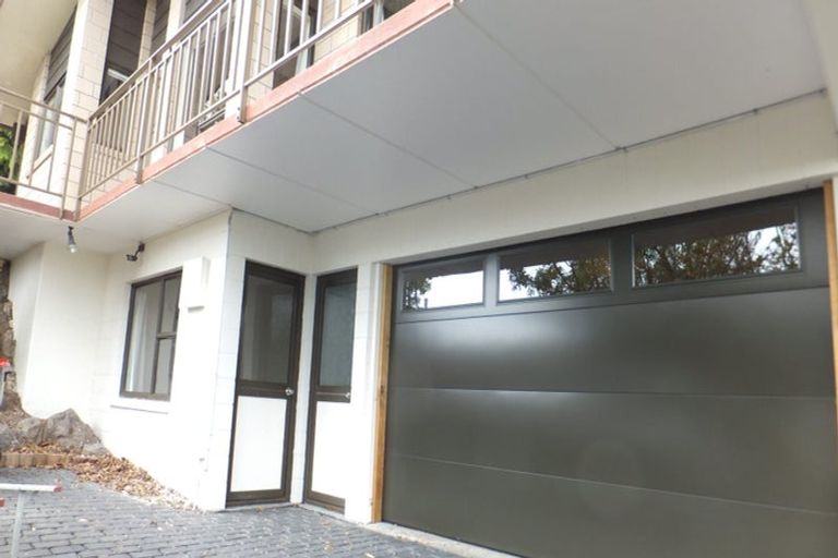 Photo of property in 2/14 Clementine Lane, Mount Pleasant, Christchurch, 8081