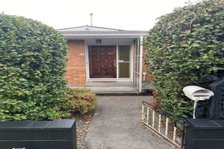 Photo of property in 1/27 Thorrington Road, Cashmere, Christchurch, 8022