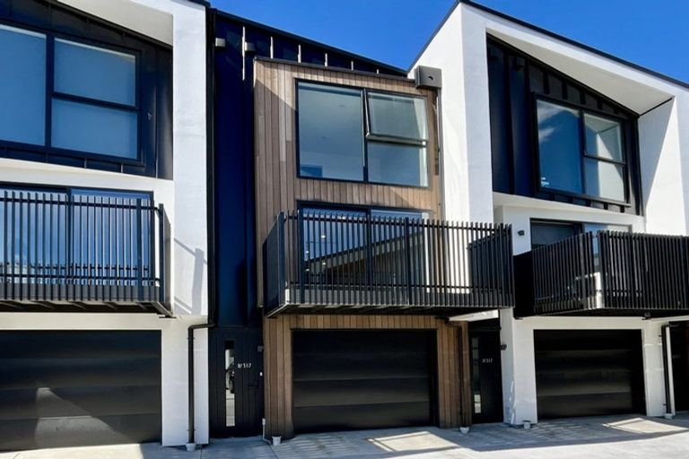 Photo of property in 8/317 Lincoln Road, Addington, Christchurch, 8024
